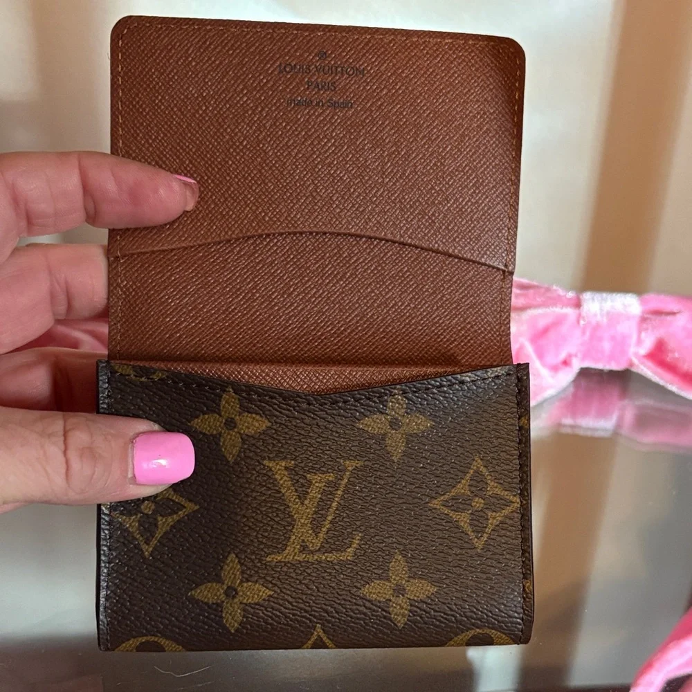 Louis Vuitton Dark Brown Monogram Wallet - Picture 2 of 7